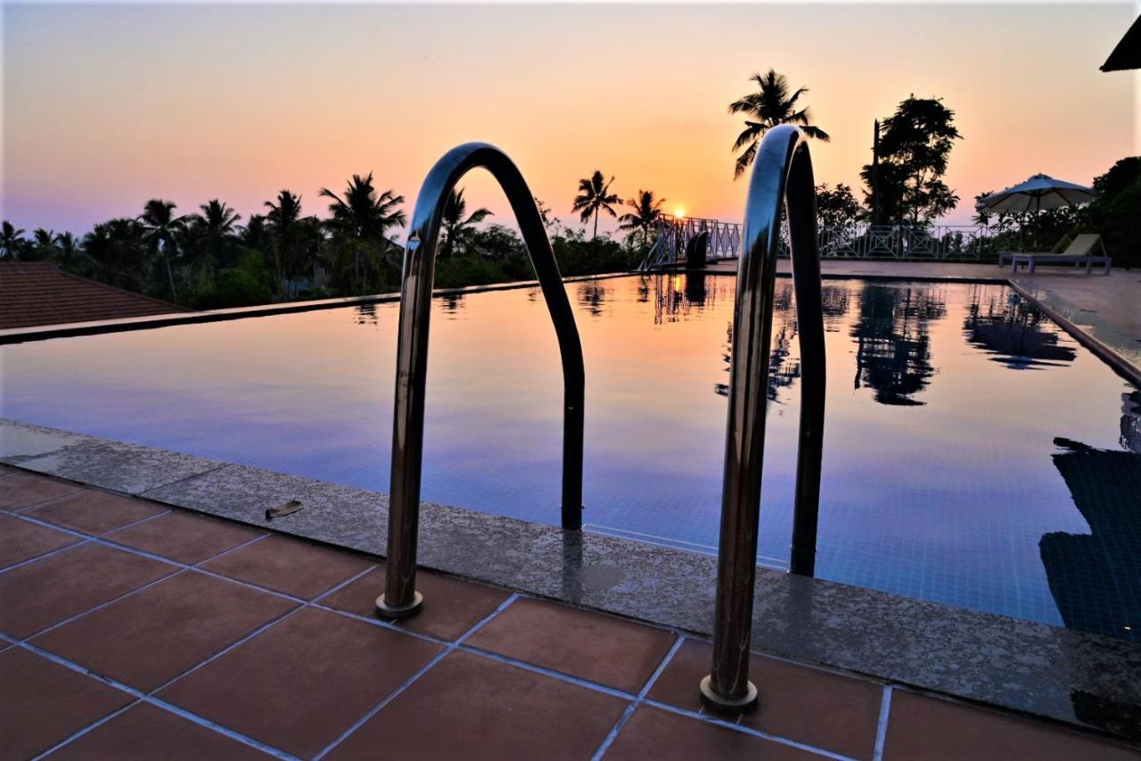 Aadisaktthi Leisure Resort, Kovalam Thiruvananthapuram Екстер'єр фото